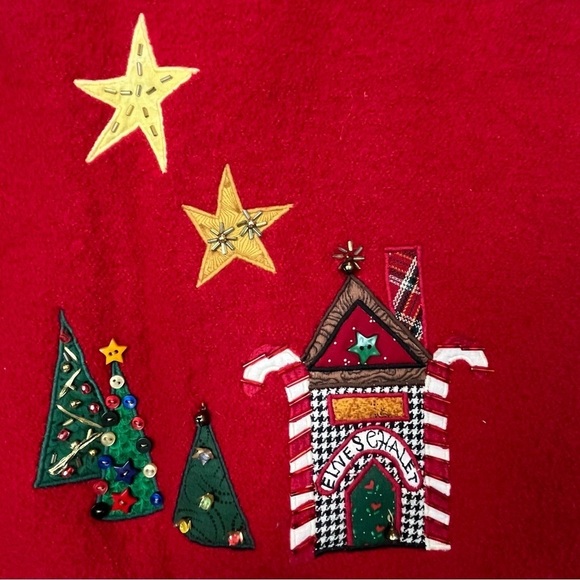 SHARON YOUNG Red Holiday Sweater Vest Small Trees Stars Elves Chalet - Picture 11 of 13